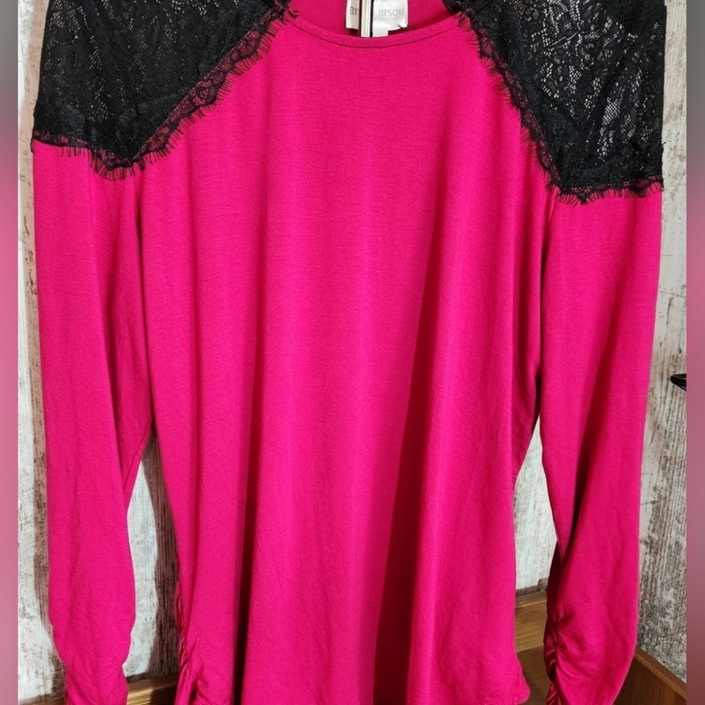 Women's Dark Pink Black Lace Accents Long Sleeve Shirt XL
